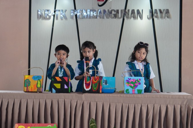 Lomba Presentasi Produk