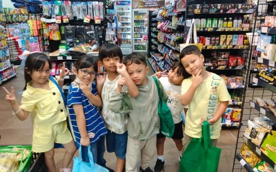 Berkunjung ke Mini Market